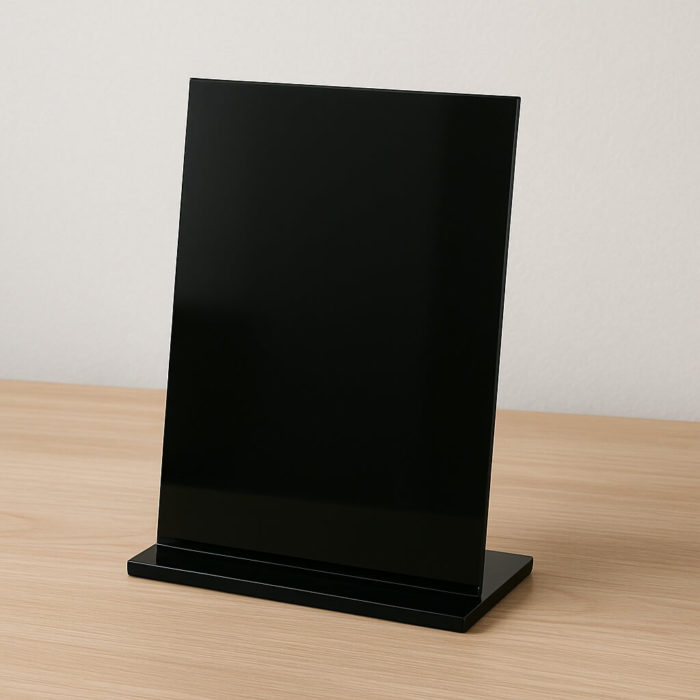 Płyta plexi czarna 3 mm - obrazek 2